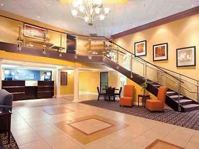 Quality & St Charles -west Chicago 4* Saint Charles