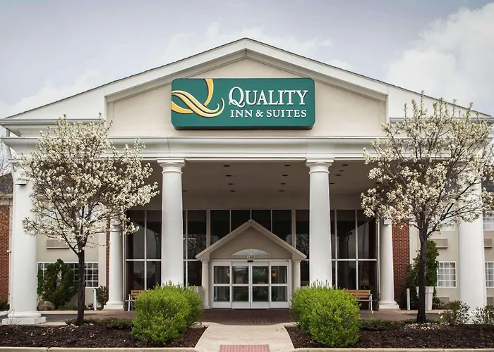 Quality & St Charles -west Chicago