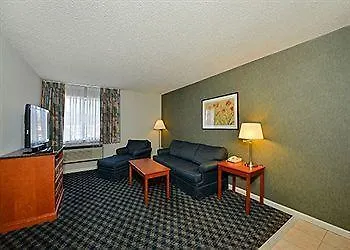 Quality & St Charles -west Chicago Hotel